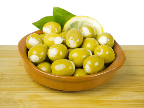 Aceitunas en plato